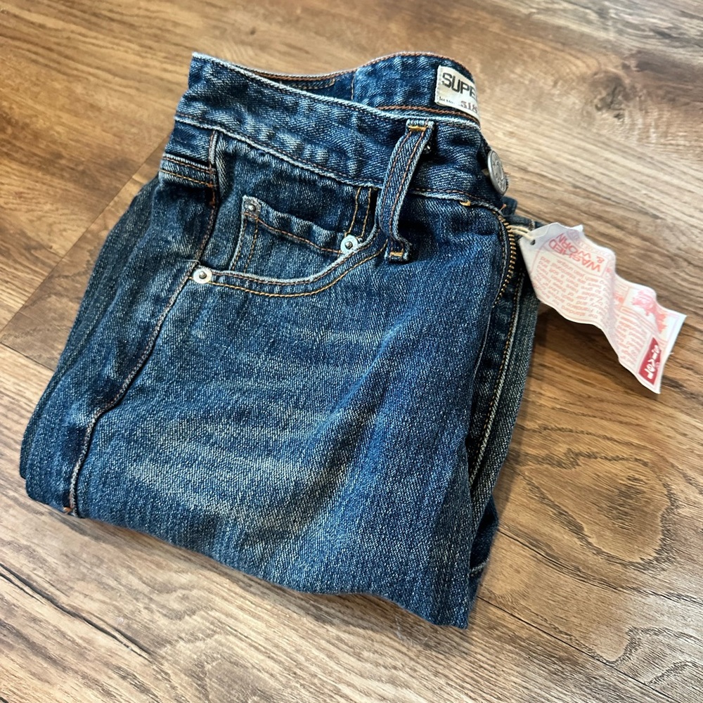 Women’s Levi Jeans 1518 Superlow Bootcut Distressed Denim